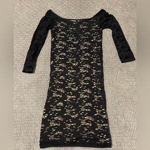 NWOT Guess stretchy fitted lace dress size M/L